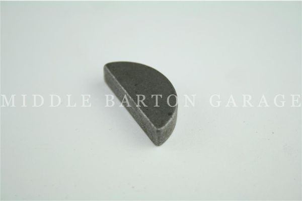 CRANK WOODRUFF KEY - 500/850/600 FAN